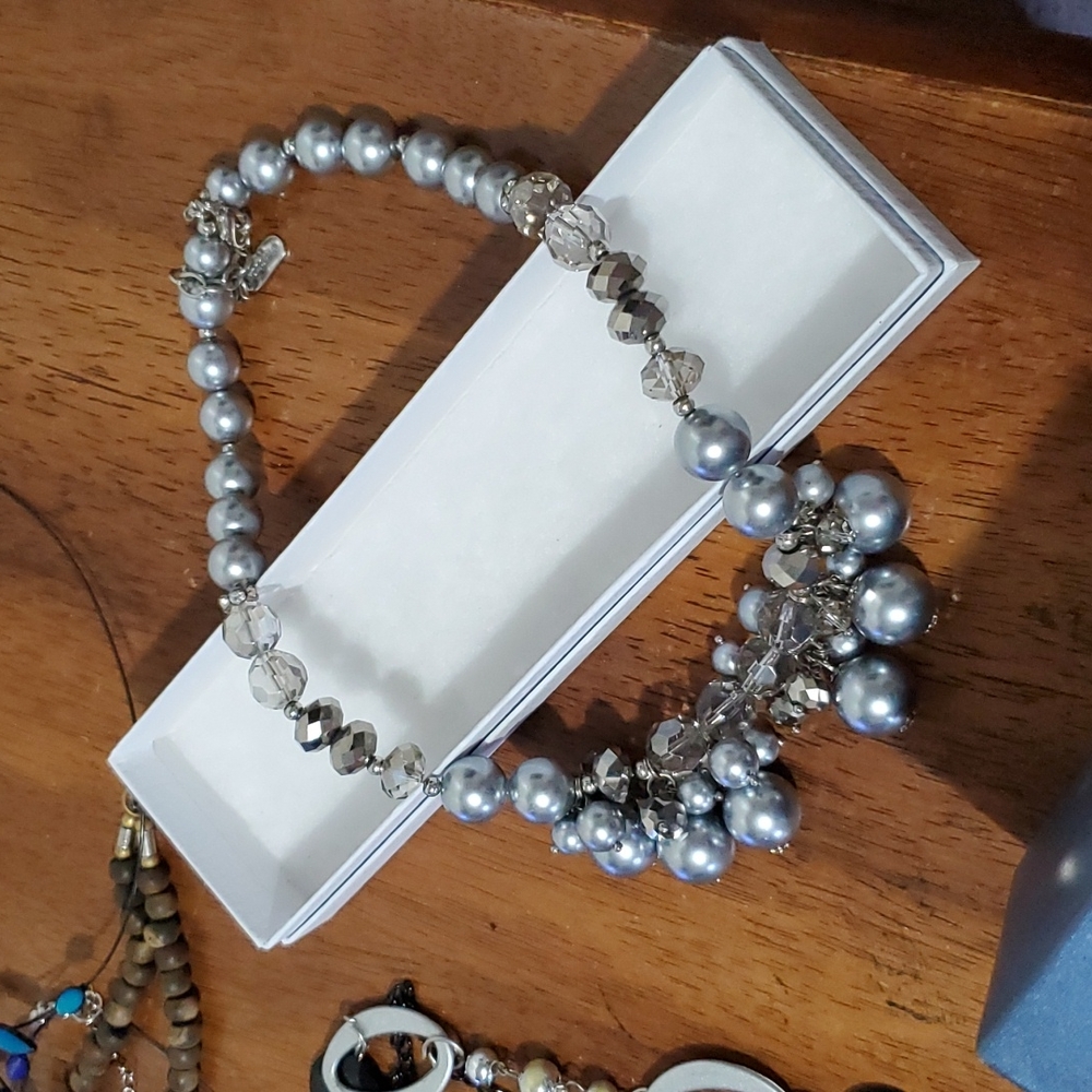 Jewelry bundle - Picture 9 of 16